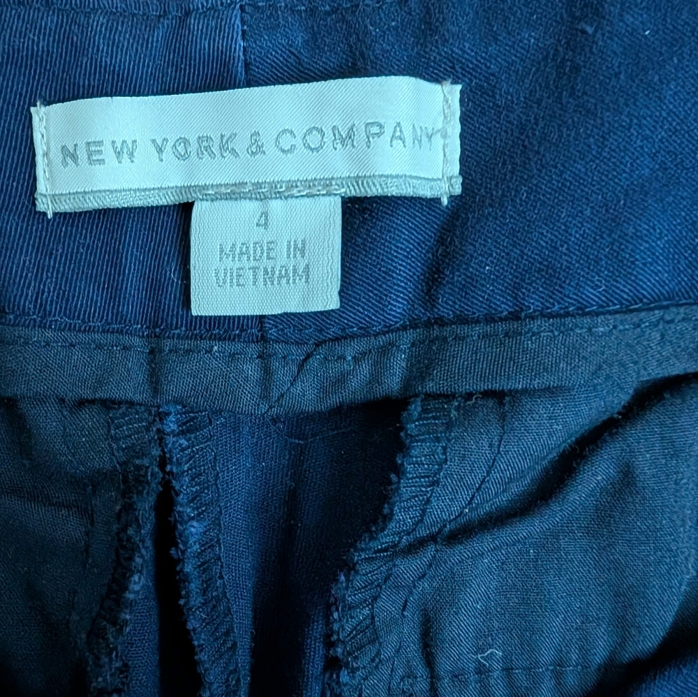 EUC Ladies New York & Company Navy Blue Khaki Pants Casual Trousers Size 4 - Picture 5 of 7